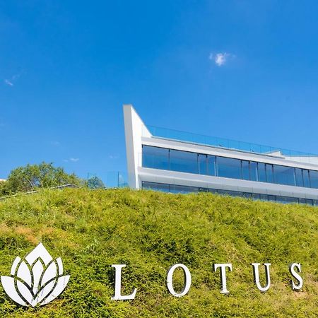 Lotus Luxury Rooms Варна Екстер'єр фото