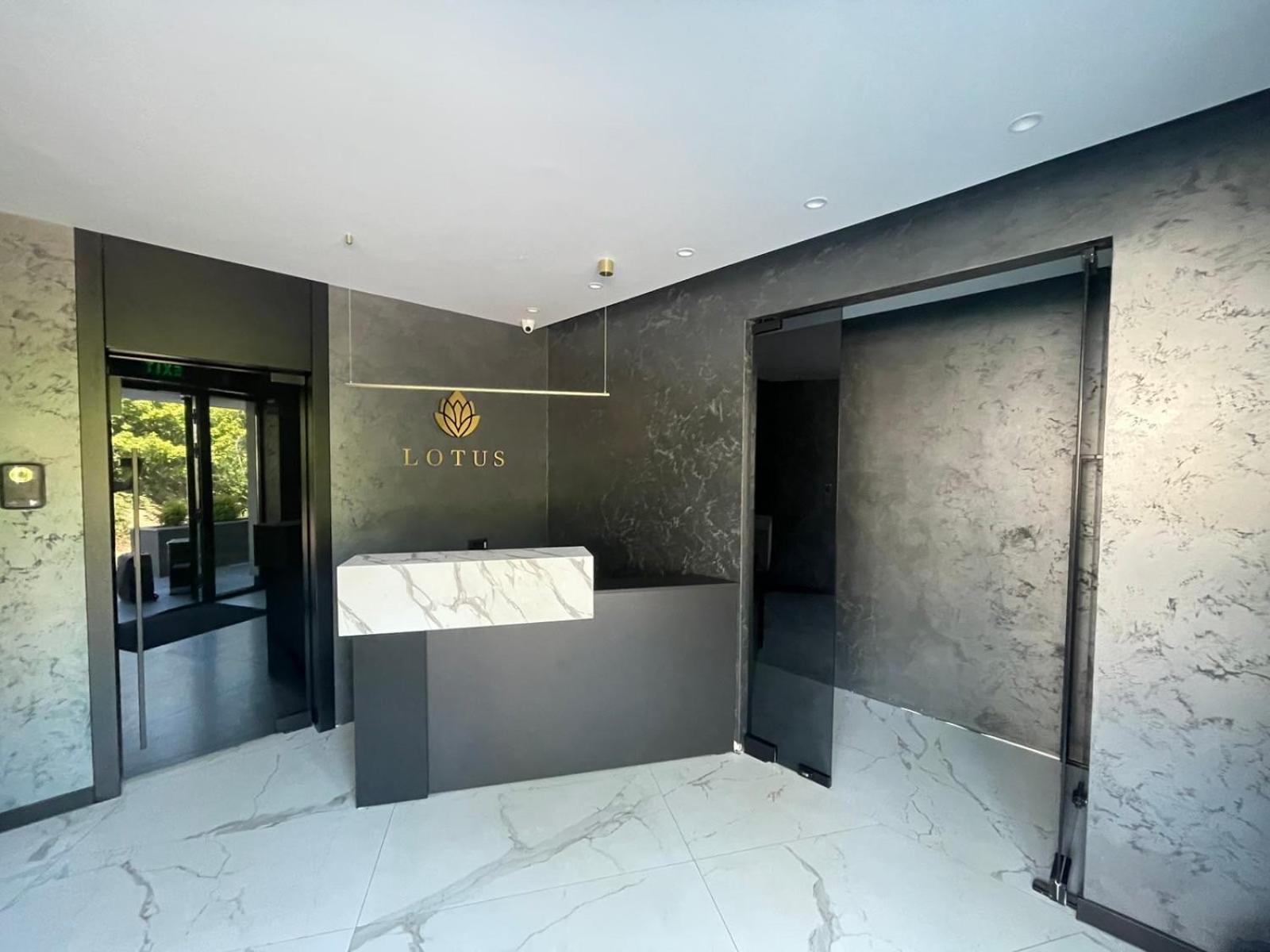 Lotus Luxury Rooms Варна Екстер'єр фото